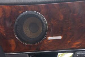 Immagine 11/37 di Jaguar XJ 5.0 (2011)