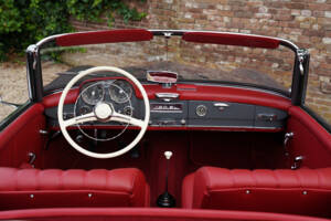 Imagen 7/50 de Mercedes-Benz 190 SL (1957)