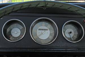 Image 17/22 of Volkswagen T2a minibus L (1970)
