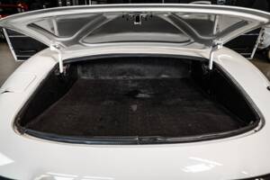 Image 9/53 de Jaguar E-Type (1970)