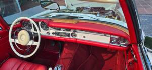 Afbeelding 18/34 van Mercedes-Benz 280 SL (1968)