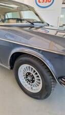 Imagen 10/19 de BMW 3,3 Li (1976)