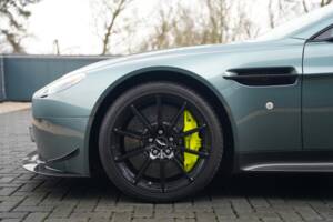 Bild 48/50 von Aston Martin V12 Vantage AMR (2017)