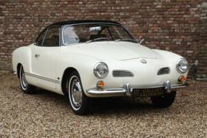 Bild 37/50 von Volkswagen Karmann Ghia 1300 (1966)
