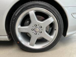 Bild 23/28 von Mercedes-Benz CL 55 AMG (2002)