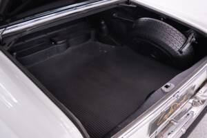 Bild 34/39 von Mercedes-Benz 280 SE 3,5 (1970)