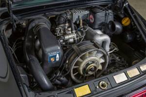 Bild 32/32 von Porsche 911 Carrera 3.2 (1986)