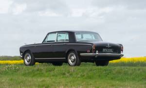 Image 3/50 of Rolls-Royce Silver Shadow I (1972)