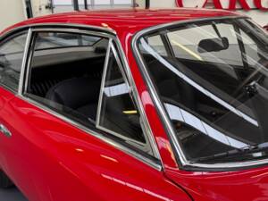 Bild 20/32 von Ferrari 365 GT 2+2 (1969)