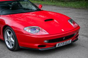 Bild 8/41 von Ferrari 550 Maranello (1998)