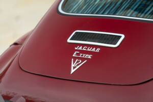 Bild 40/50 von Jaguar Type E V12 (2+2) (1972)