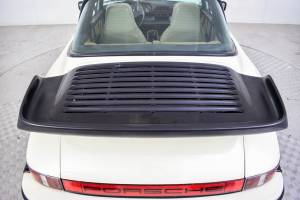 Image 17/50 of Porsche 911 SC 3.0 (1982)