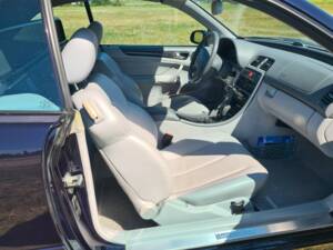 Bild 9/17 von Mercedes-Benz CLK 200 Kompressor (2000)