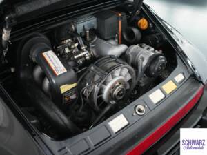 Afbeelding 10/48 van Porsche 911 Speedster 3.2 (1989)