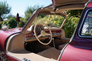 Image 2/18 of Mercedes-Benz 300 SL &quot;Gullwing&quot; (1955)
