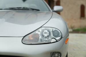 Imagen 30/50 de Jaguar XK8 4.0 (2000)