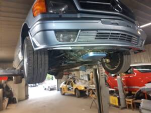 Image 41/100 of Mercedes-Benz 500 SEL (1983)