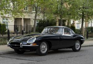 Image 1/26 de Jaguar E-Type 3.8 Flat Floor (1961)