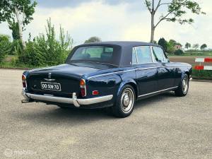 Image 10/50 of Rolls-Royce Silver Shadow I (1974)