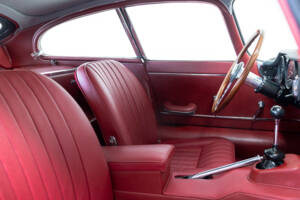 Image 19/34 de Jaguar Type E 4.2 (1967)