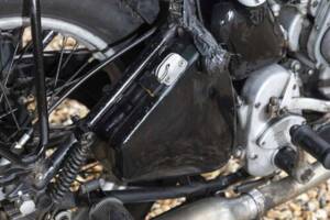 Bild 15/40 von Norton DUMMY (1949)