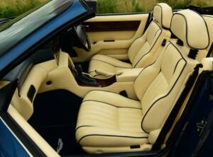 Imagen 46/50 de Aston Martin Virage Volante (1995)