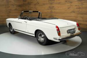 Imagen 7/19 de Peugeot 404 Cabriolet (1966)