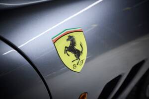 Bild 44/98 von Ferrari 550 Maranello (1998)