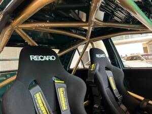 Image 14/27 of Mercedes-Benz 190 E 2.5-16 (1989)