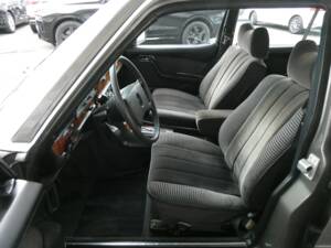 Immagine 9/20 di Mercedes-Benz 450 SEL 6,9 (1979)