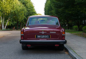 Immagine 6/31 di Rolls-Royce Silver Shadow II (1978)