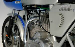 Immagine 71/87 di Ducati 900 SS (1976)