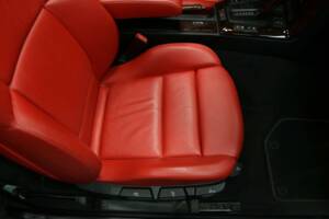 Immagine 30/50 di BMW 328i (1997)