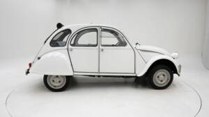 Bild 9/15 von Citroën 2 CV 6 Club (1988)