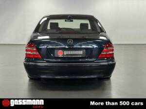 Bild 7/15 von Mercedes-Benz S 500 (1999)