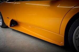 Image 27/99 of Lamborghini Murciélago (2003)