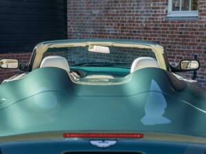 Bild 43/50 von Aston Martin DB AR1 (2004)