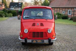 Image 8/52 of Renault Estafette (1977)
