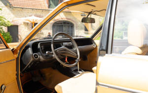 Image 28/57 of Ford Granada Turnier 2,3 (1976)