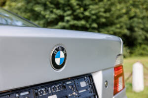 Image 12/31 of BMW 528i (1996)