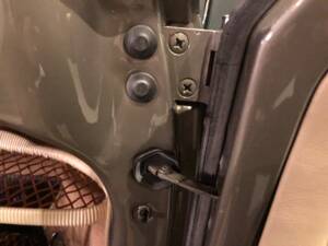 Image 44/64 of Volkswagen Beetle 1200 Export &quot;Oval&quot; (1956)