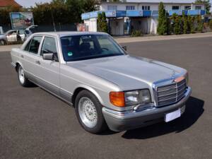 Afbeelding 3/14 van Mercedes-Benz 500 SE (1987)