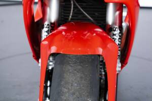 Imagen 39/50 de Ducati DUMMY (1999)