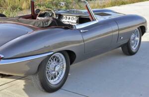 Image 27/50 of Jaguar E-Type 3.8 Flat Floor (1961)