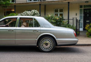 Image 13/31 of Rolls-Royce Silver Seraph (2002)