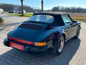Immagine 7/20 di Porsche 911 Carrera 3.2 (1988)