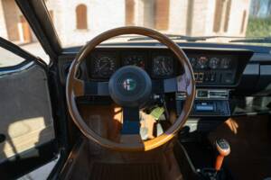 Bild 42/50 von Alfa Romeo GTV 6 2.5 (1981)