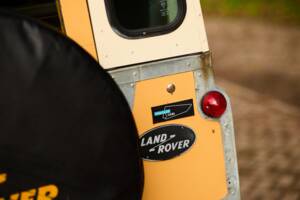 Image 42/42 of Land Rover 110 (1984)