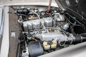 Image 10/37 of Mercedes-Benz 280 SL (1970)