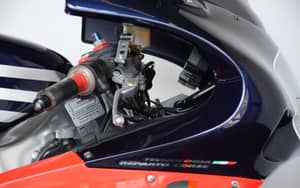 Image 18/51 of Aprilia RS 250 (1998)